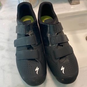 Cycling shoes